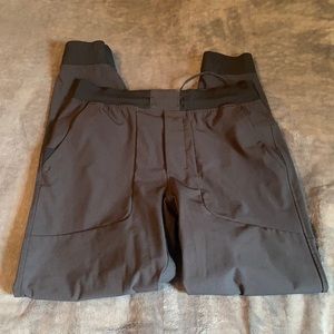Lulu lemon ABC jogger- black size medium